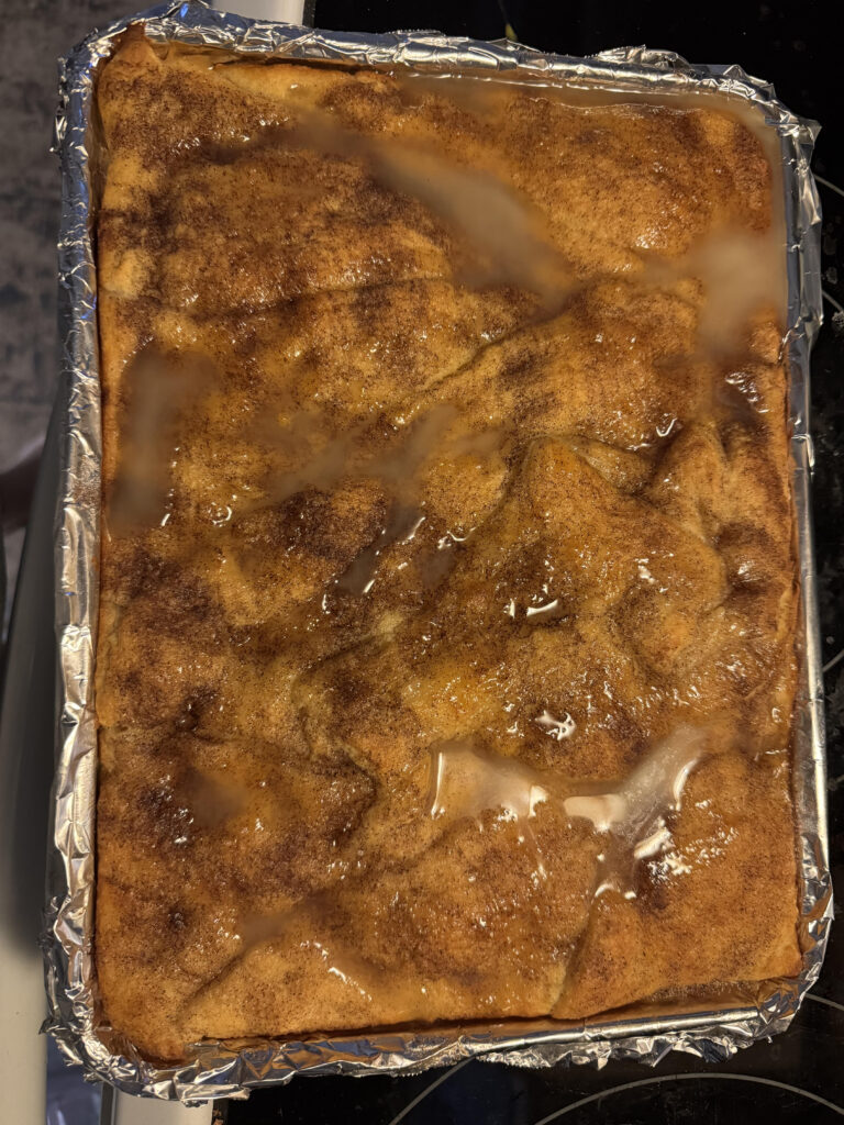 cinnamon sugar pizza